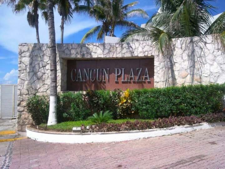 Ocean Front Suite, Balcony, Kitchen. Cancún Zewnętrze zdjęcie
