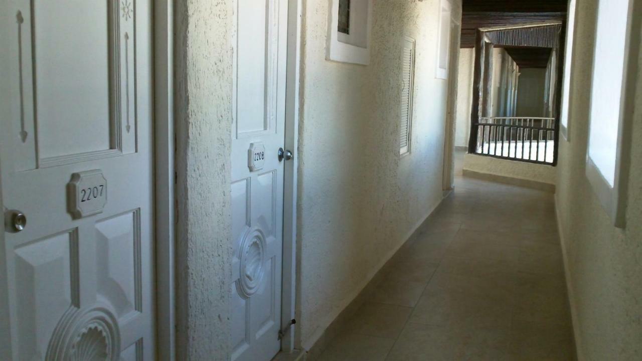Ocean Front Suite, Balcony, Kitchen. Cancún Zewnętrze zdjęcie